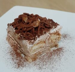 Tiramisù alla mousse di castagne